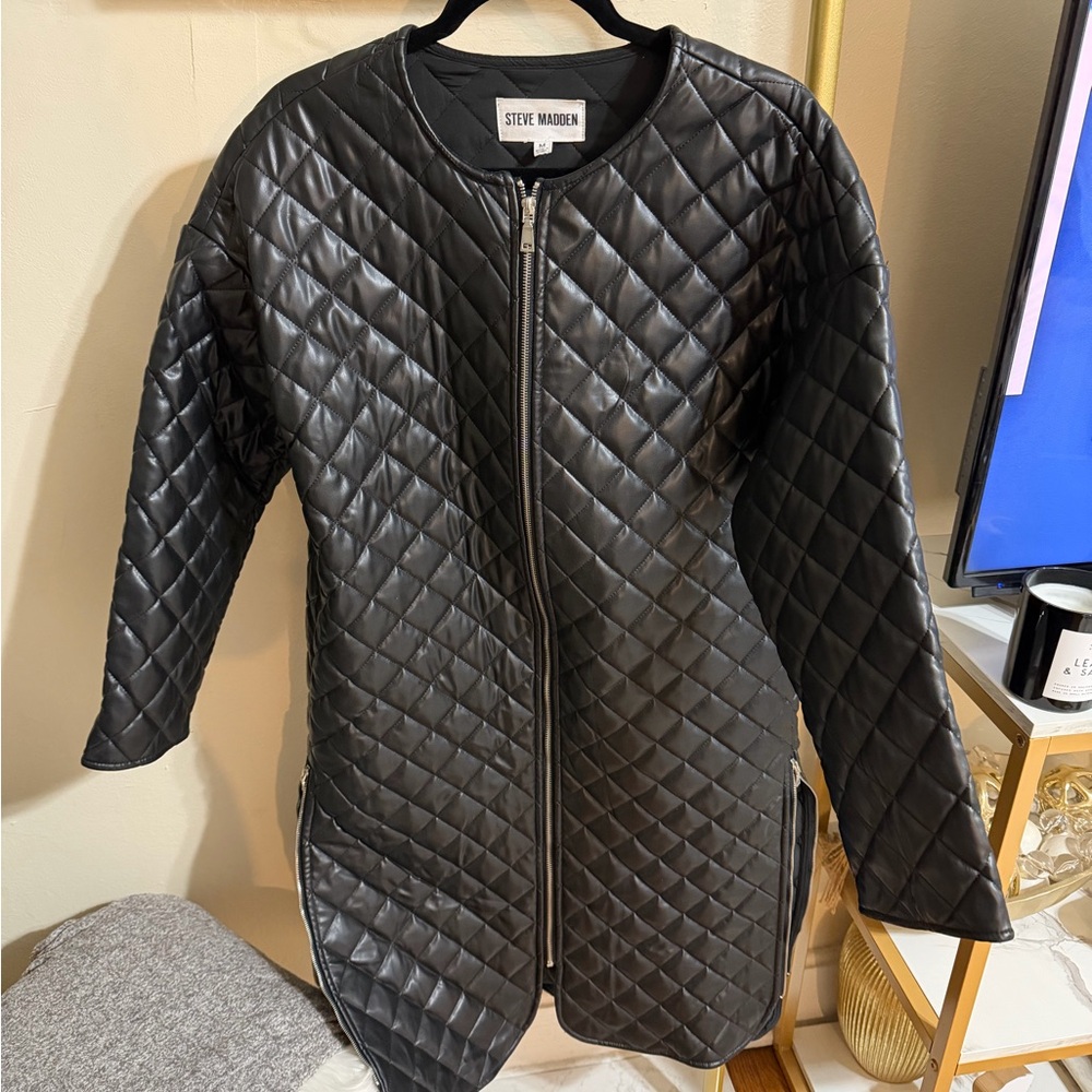Steve Madden Charcoal Quilted Women's Puffer Jacket